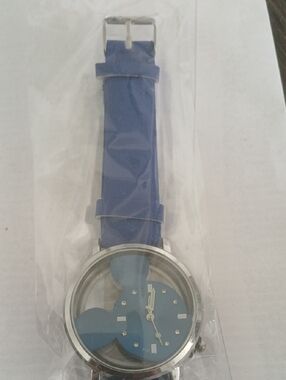 Blue Heart Dial Fashion Wristwatch - Mickey